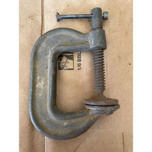 vintage Hargrave 4" Standard Clamp No. 540
